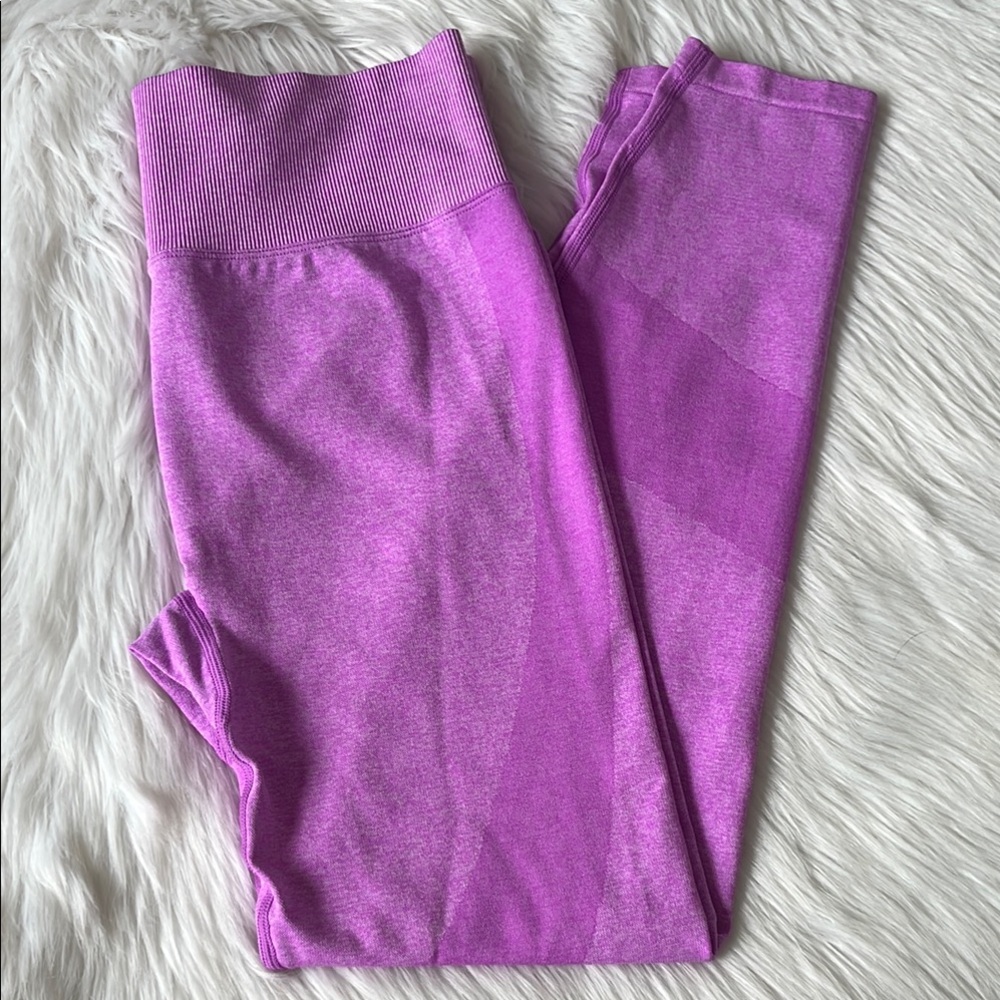 NWOT PINK leggings L
